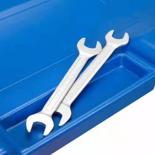 Blow Molded Plastic Rolling Garage/Shop Creeper Mechanic Cart 6 Casters
